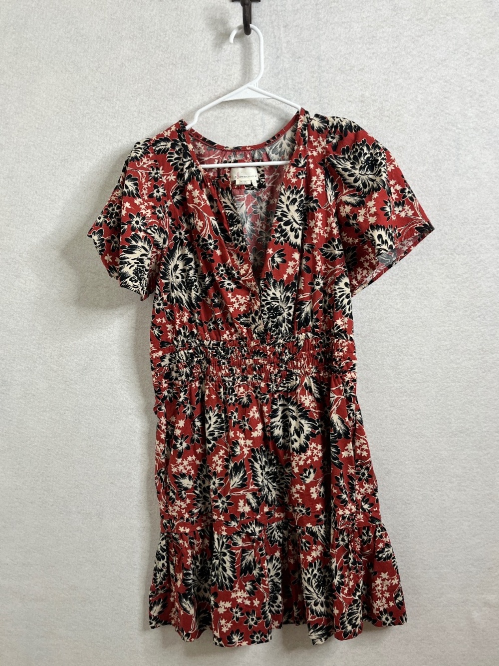 Anthropologie Floral Dress Large Red Black White Boho Short Sleeve Mini Dress